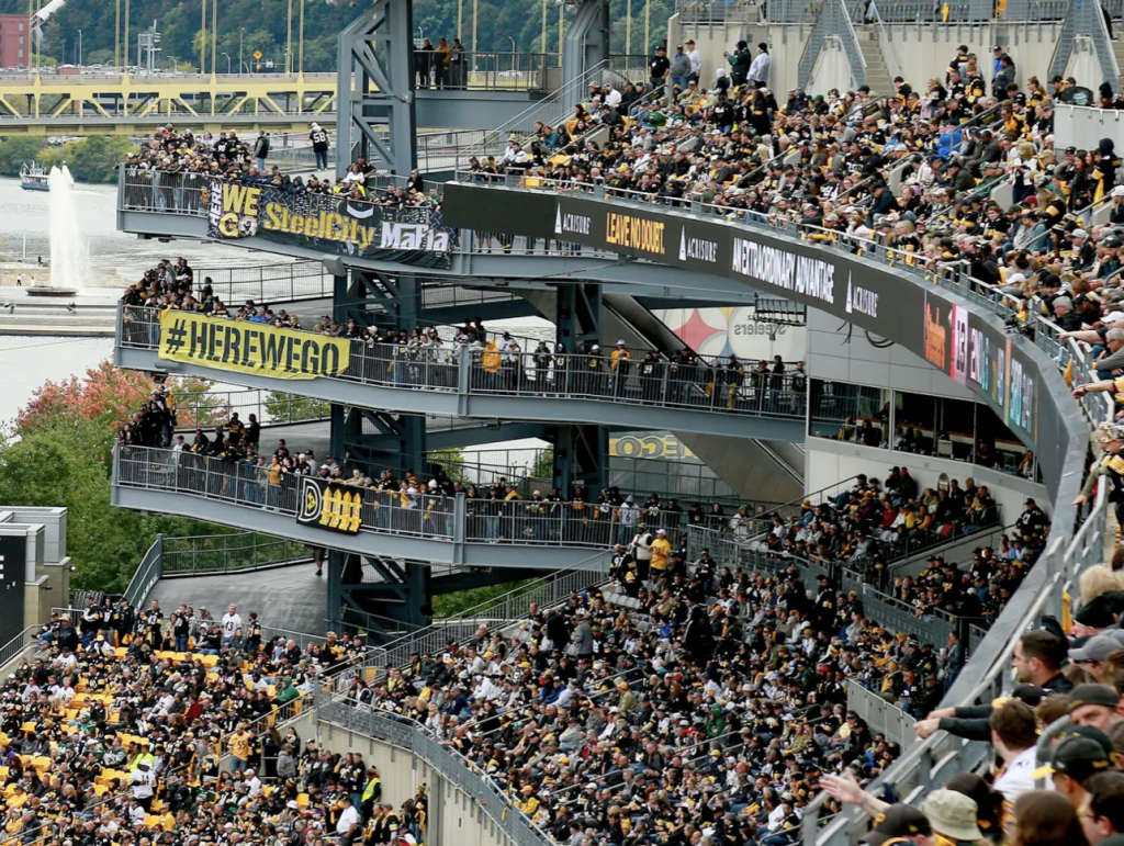 Fan Dies After Falling from Stadium During JetsSteelers Game Early